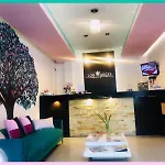 Los Arces Hotel